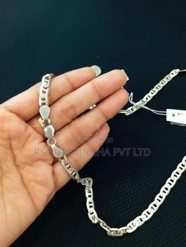 Silver Chain 22G 700MG