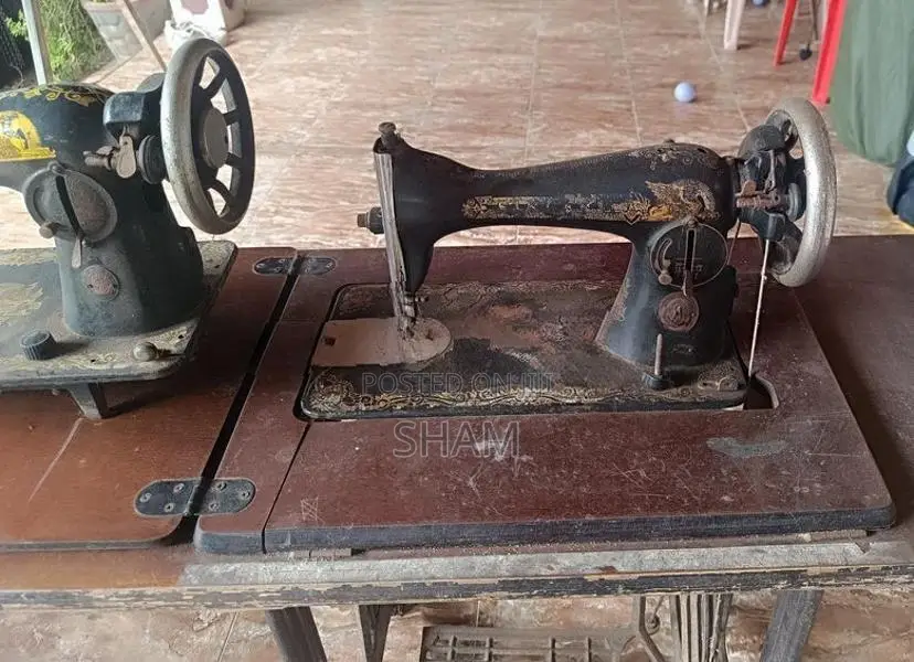 sewing machine