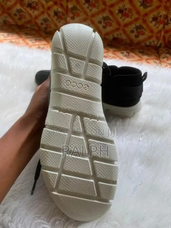 Leather Sneaker