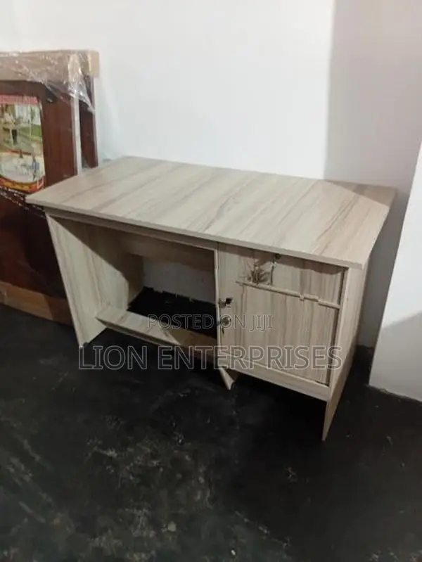 4×2 Melamine Office Tables