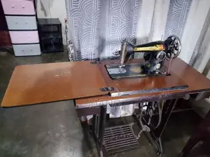Singer Sewing Machine