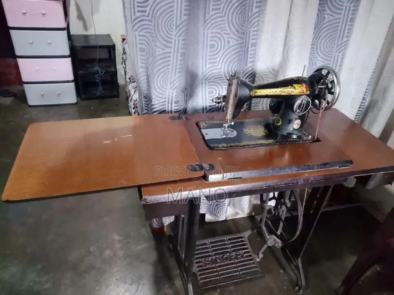 Singer Sewing Machine