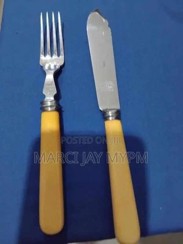 12p SHEFFIELD STAINSTEEL CUTLERY