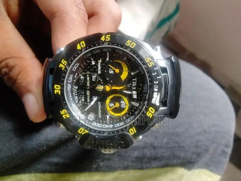 Tissot T-RACE