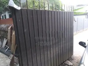Gate - Iron