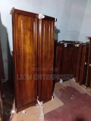 72×72 Teak Box Beds
