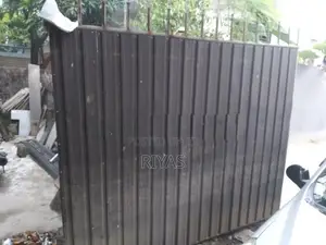 Gate - Iron
