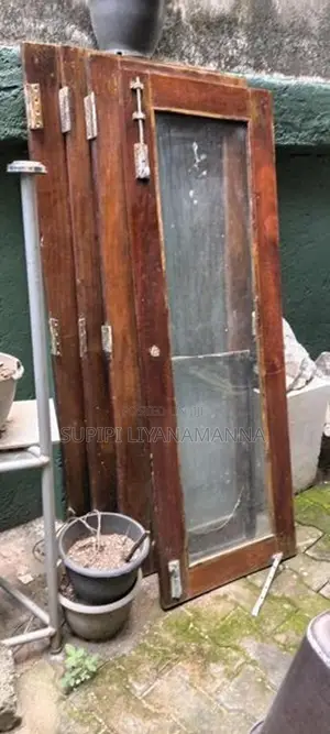 කොස් ජනෙල් පියන්පත්