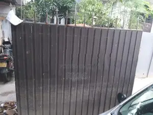Gate - Iron