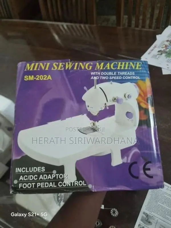Mini Sewing Machine