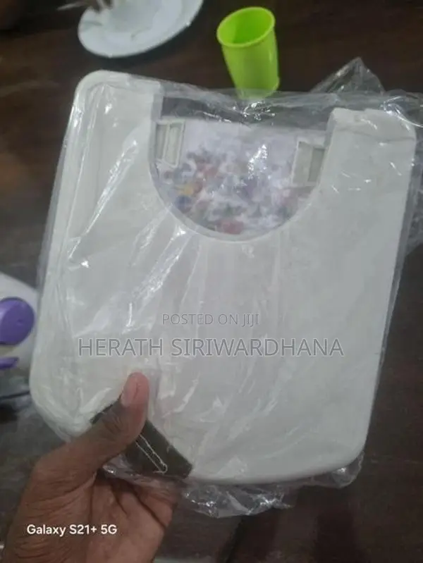 Mini Sewing Machine