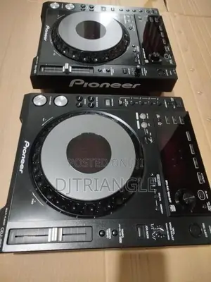 PIONEER DJ (CDJ 850 BLACK)