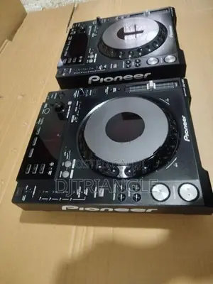 PIONEER DJ (CDJ 850 BLACK)