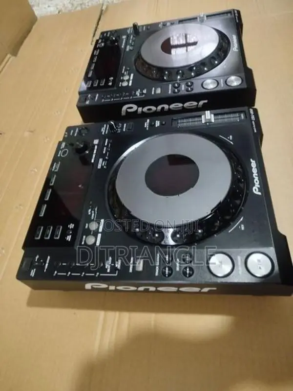 PIONEER DJ (CDJ 850 BLACK)
