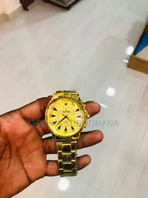 Lowest trendy Gold watches