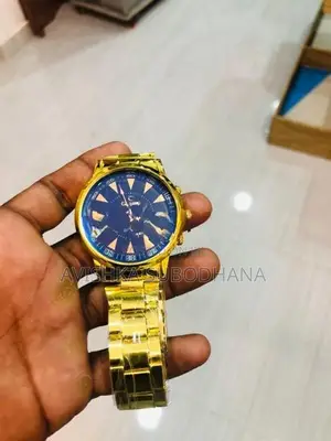 Lowest trendy Gold watches