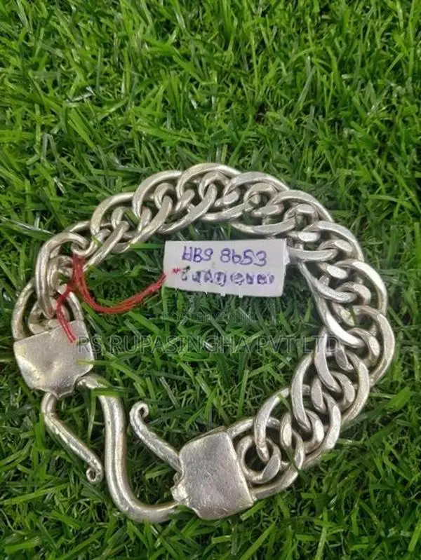 Silver Breslet
