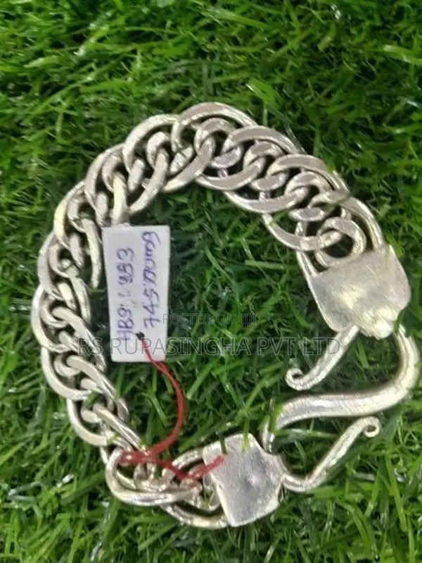 Silver Breslet