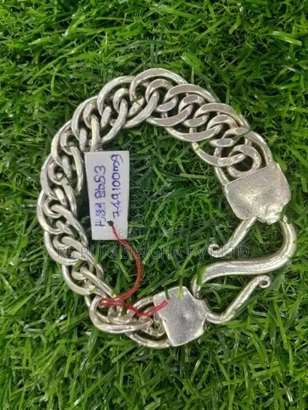Silver Breslet