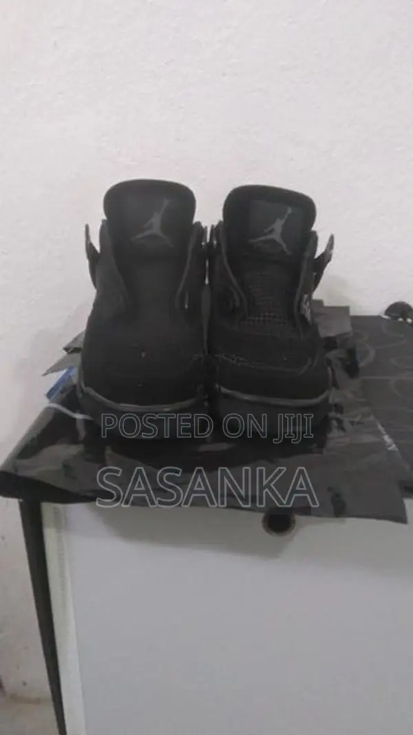 Air Jordan Sneakers