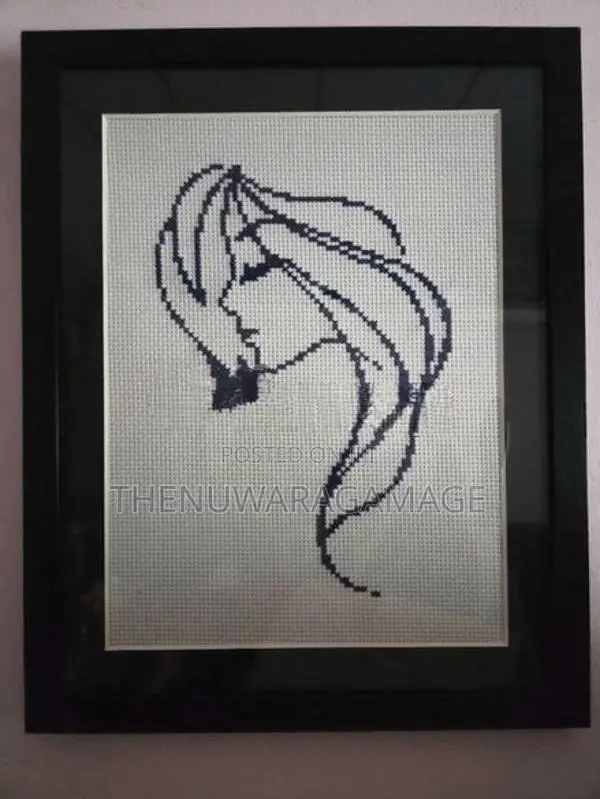 Single Girl Frame
