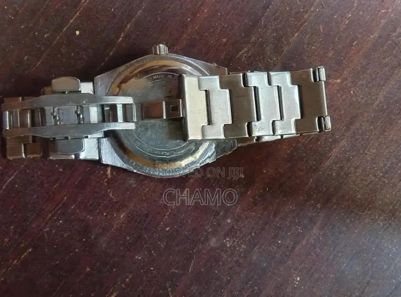 Denvosi Watch