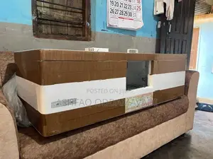 கோழி குஞ்சு பொறிக்கும் மெசின்