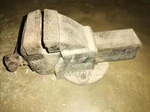 Bench Vice 4