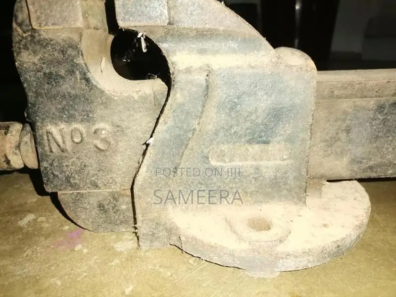 Bench Vice 4