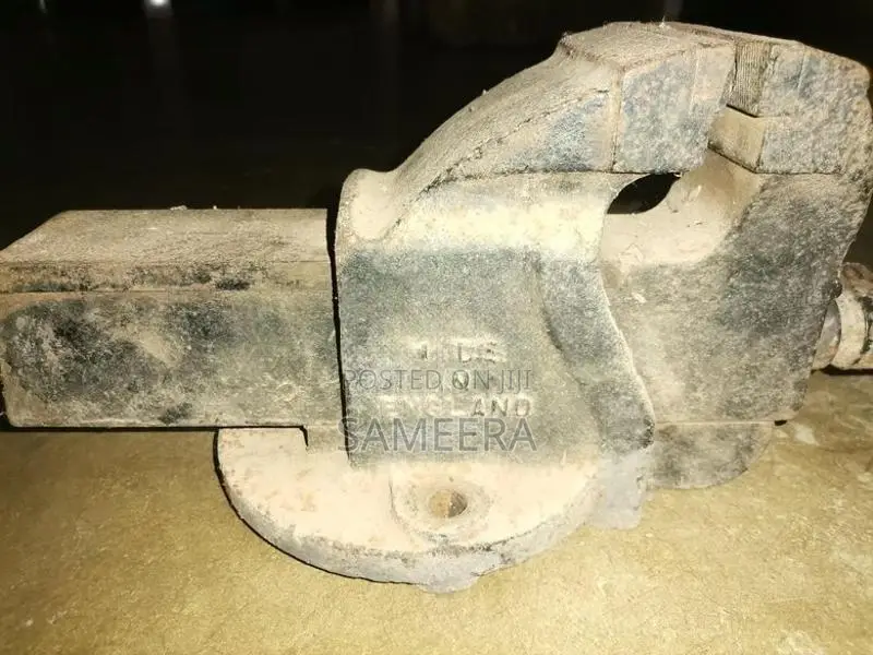 Bench Vice 4