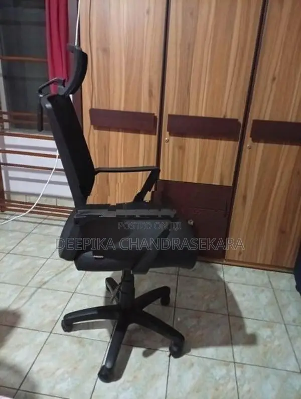 Executive Chair