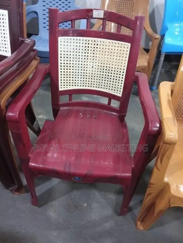 Living Chair (L-24)