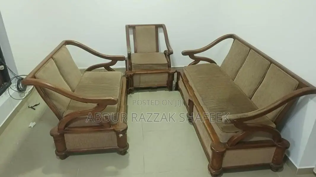 Used furnitures
