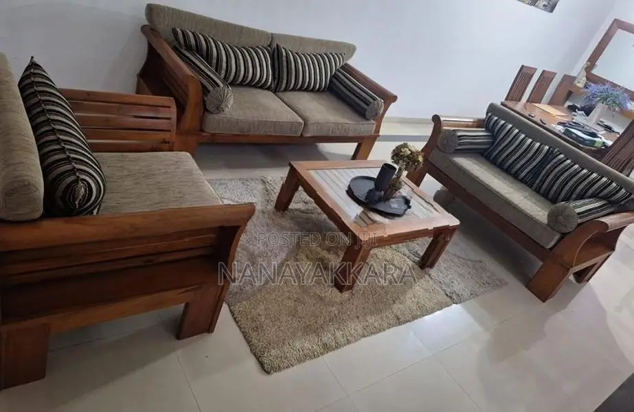 Sofa set