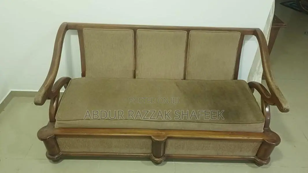 Used furnitures