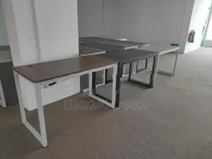New 4x2 Size Computer Table (Cc9)