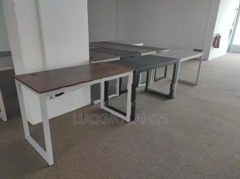 New 4x2 Size Computer Table (Cc9)