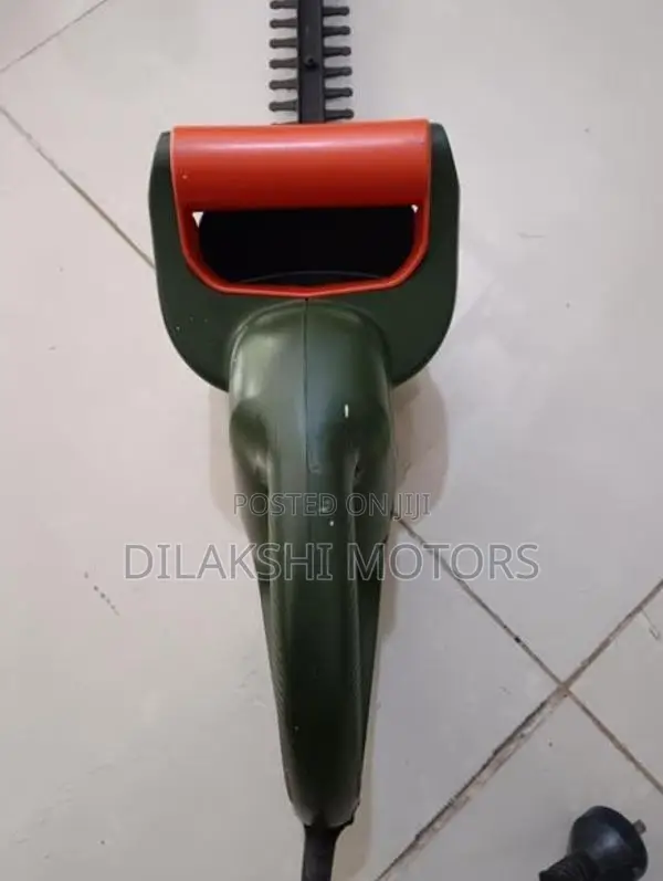 Black with Decker Hedge Trimmer