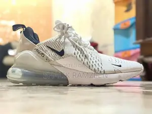 Nike Air Max 270