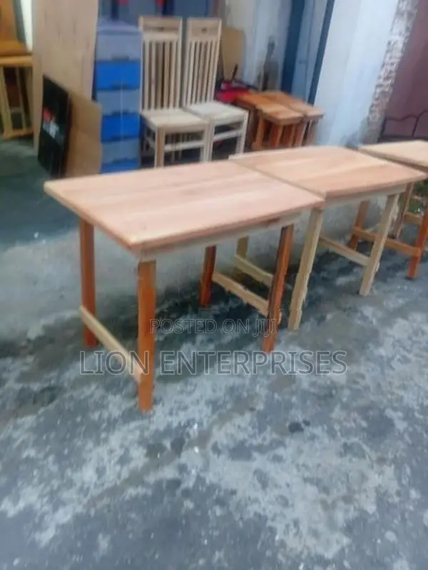 Lunumidella Wooden Tables 3×2