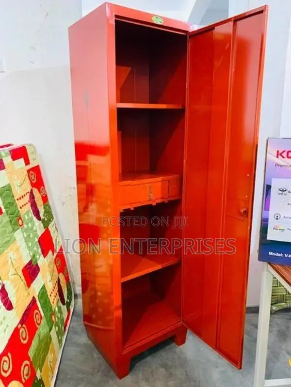 6×1.5 Ft Steel Cupboards