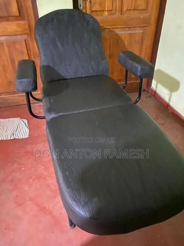 adjustable facial bed