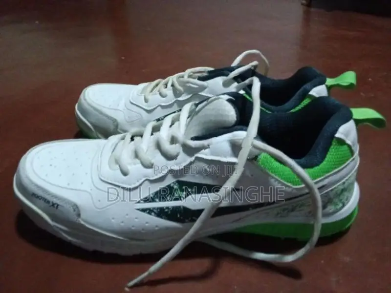 DSC Cricket Shoes