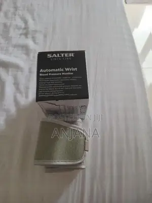 Automatic Wrist Blood Pressure Monitor