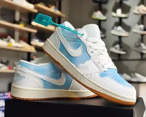 Air Jordan 1 Low Sneakers