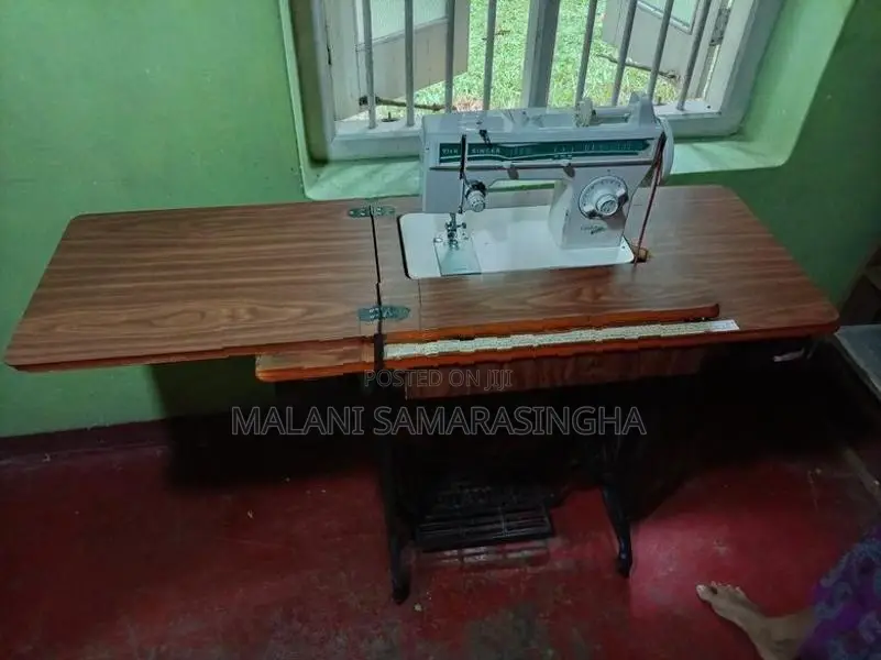 Singer 974N Sewing Machine