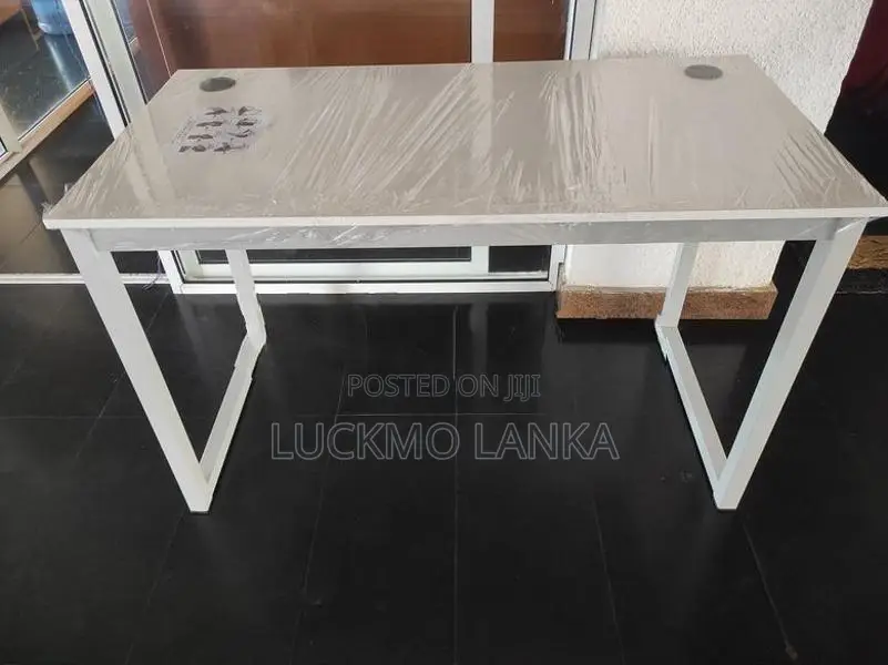 New 4x2 Size Computer Table (Dd20)