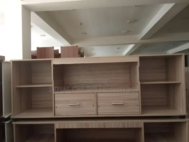 55' Tv Stand (O-25)