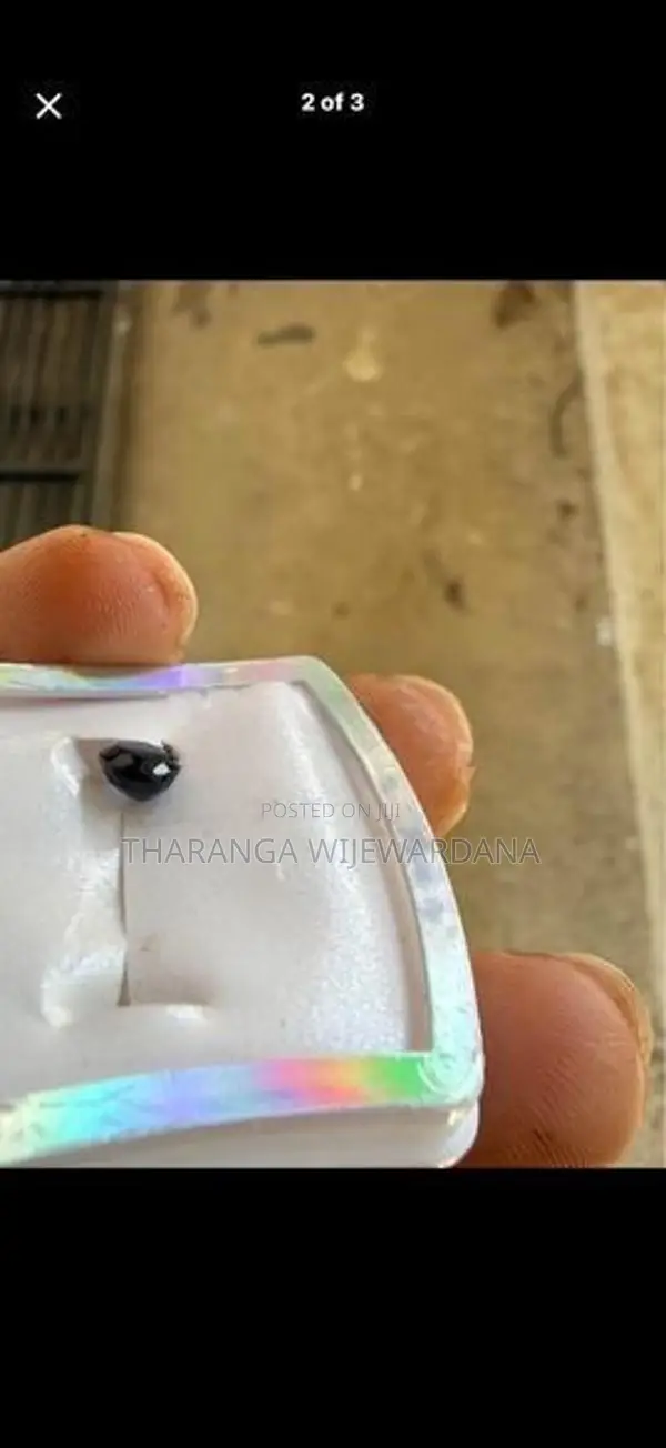 නිල් මැණික