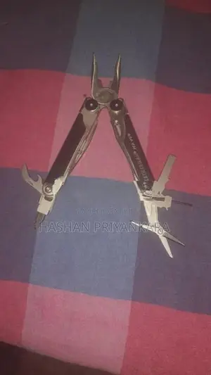 පාවිච්ච් කරන ලද ටූල් එකකි